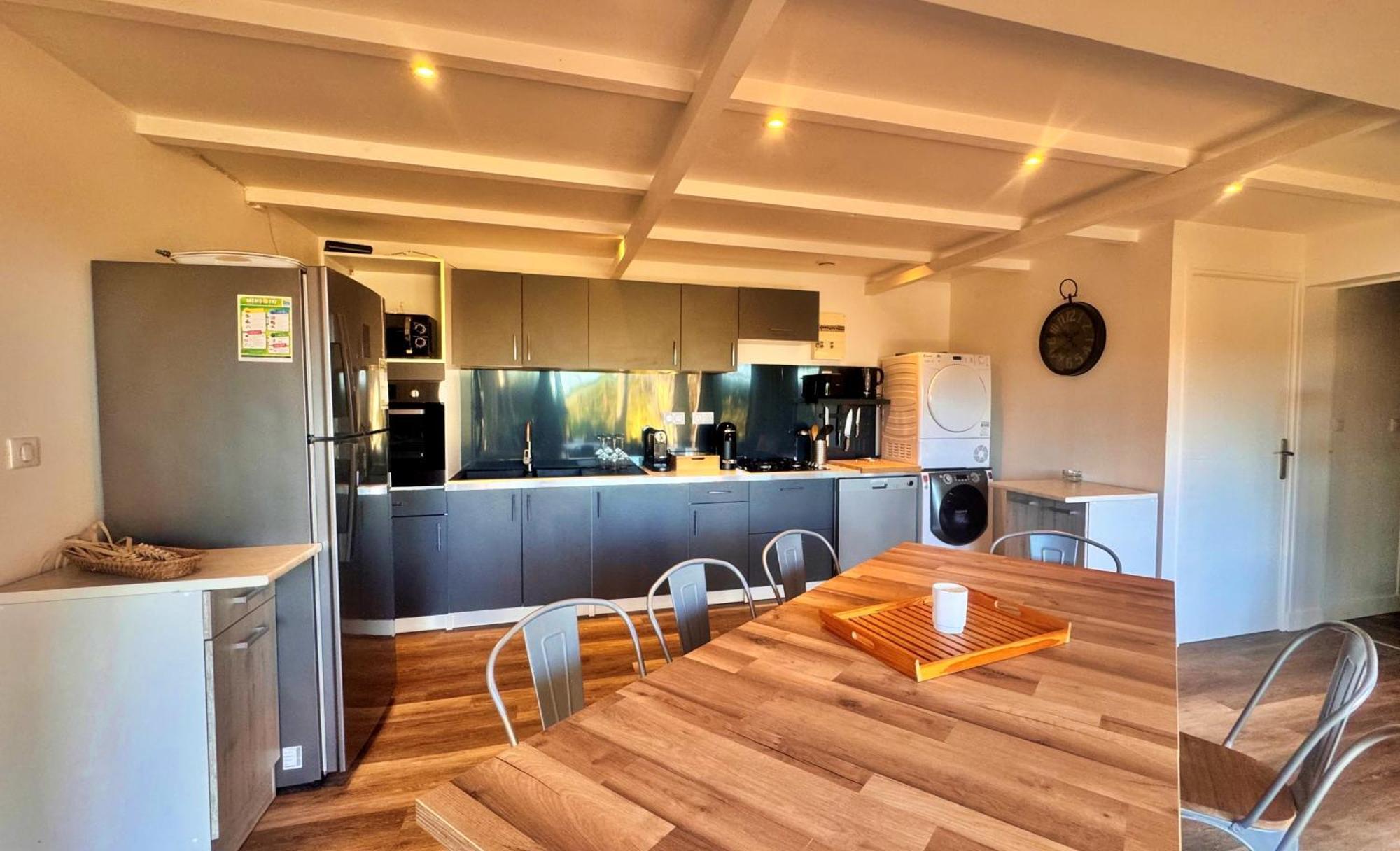 Apartment T3 Les Pieds Dans L'eau Calvi (Corsica)