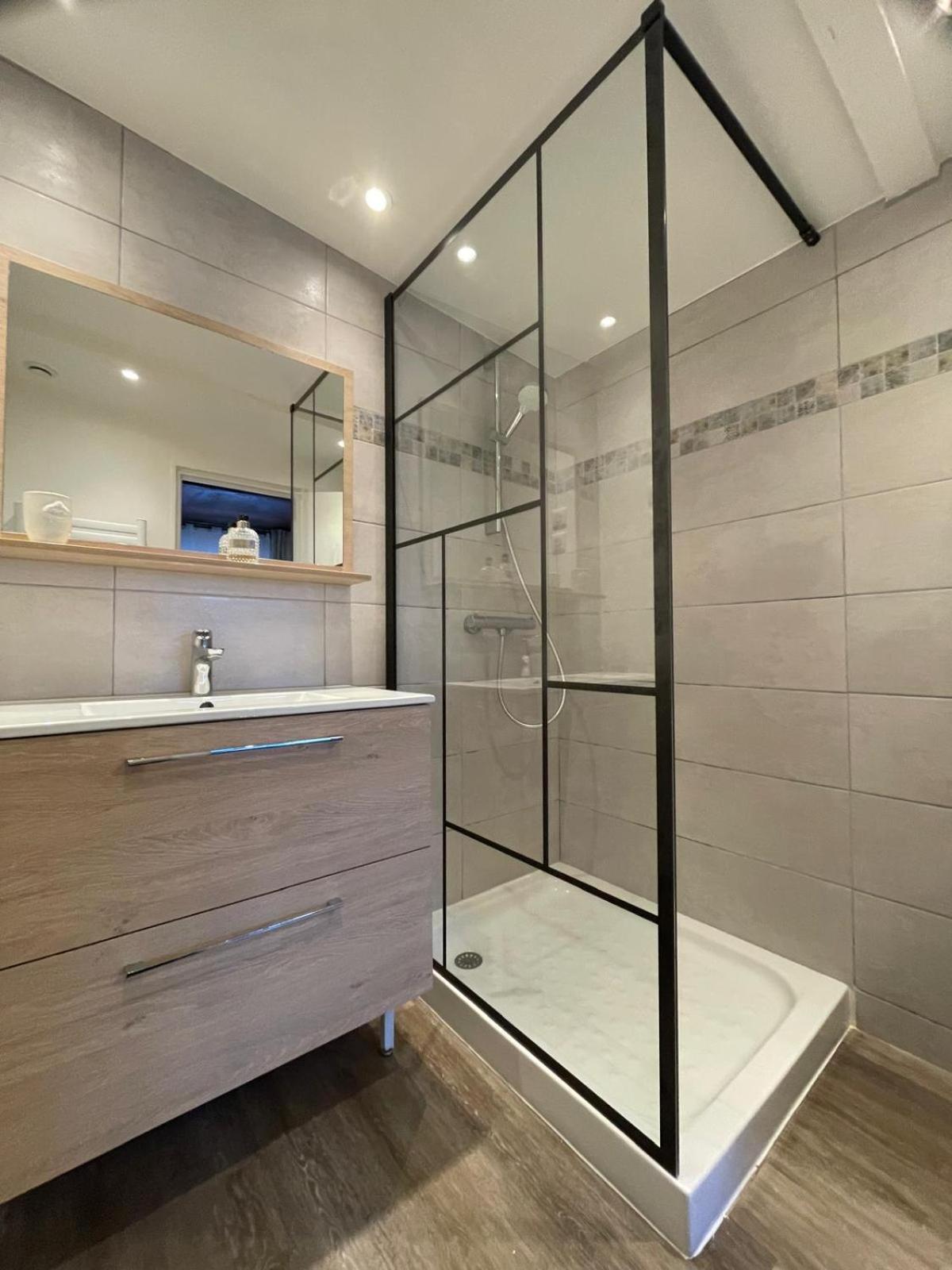 T3 Les Pieds Dans L'eau Apartment *